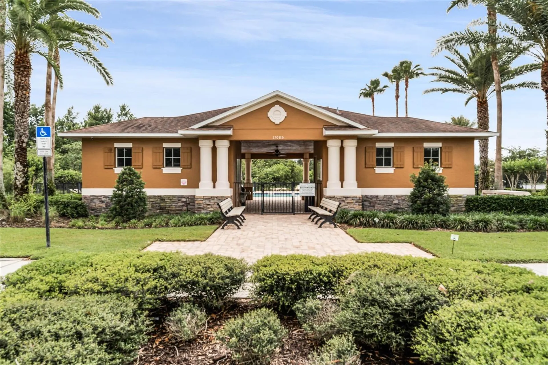 10882 Savannah Landing Circle Orlando FL 32832