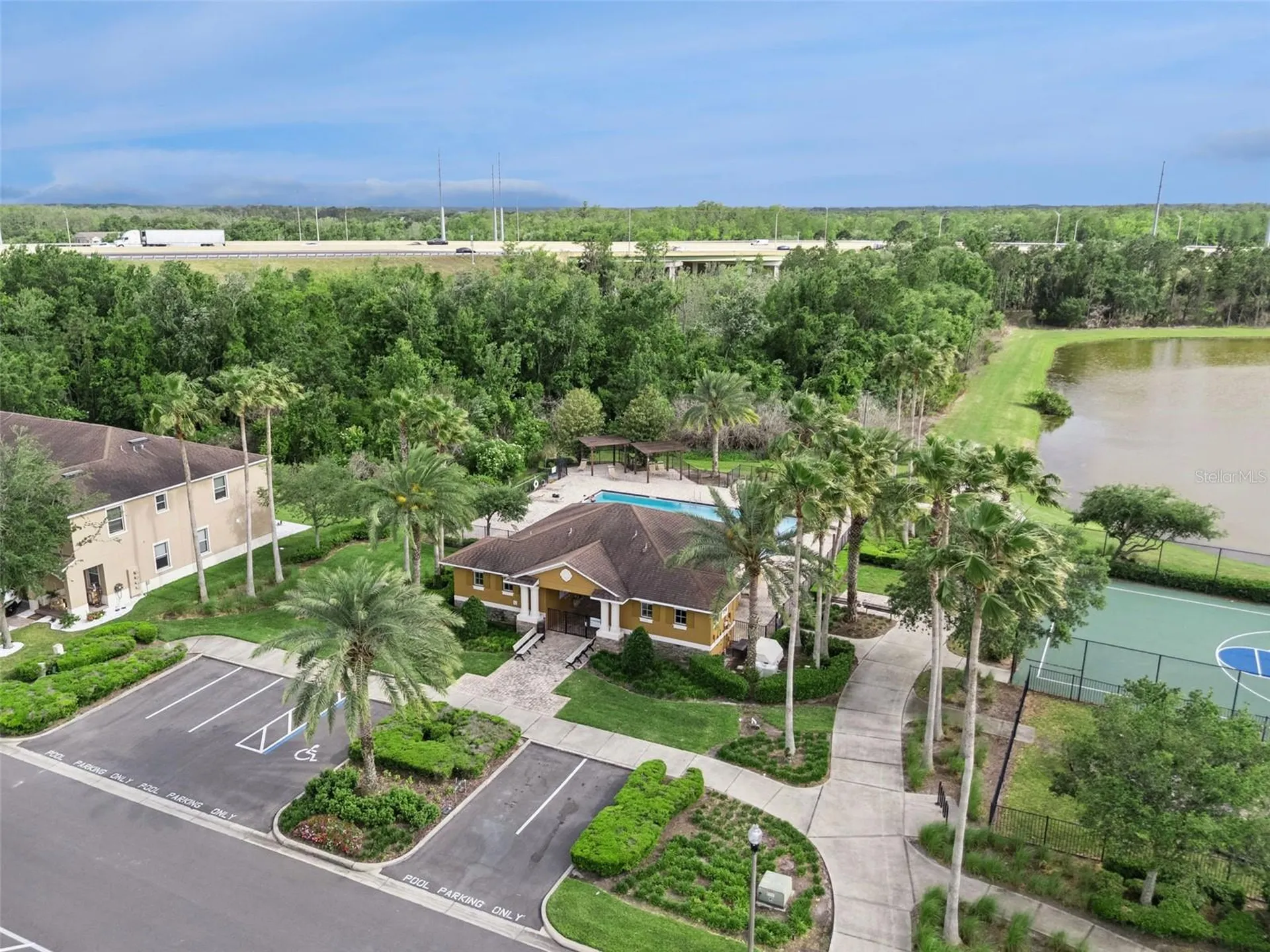 10882 Savannah Landing Circle Orlando FL 32832