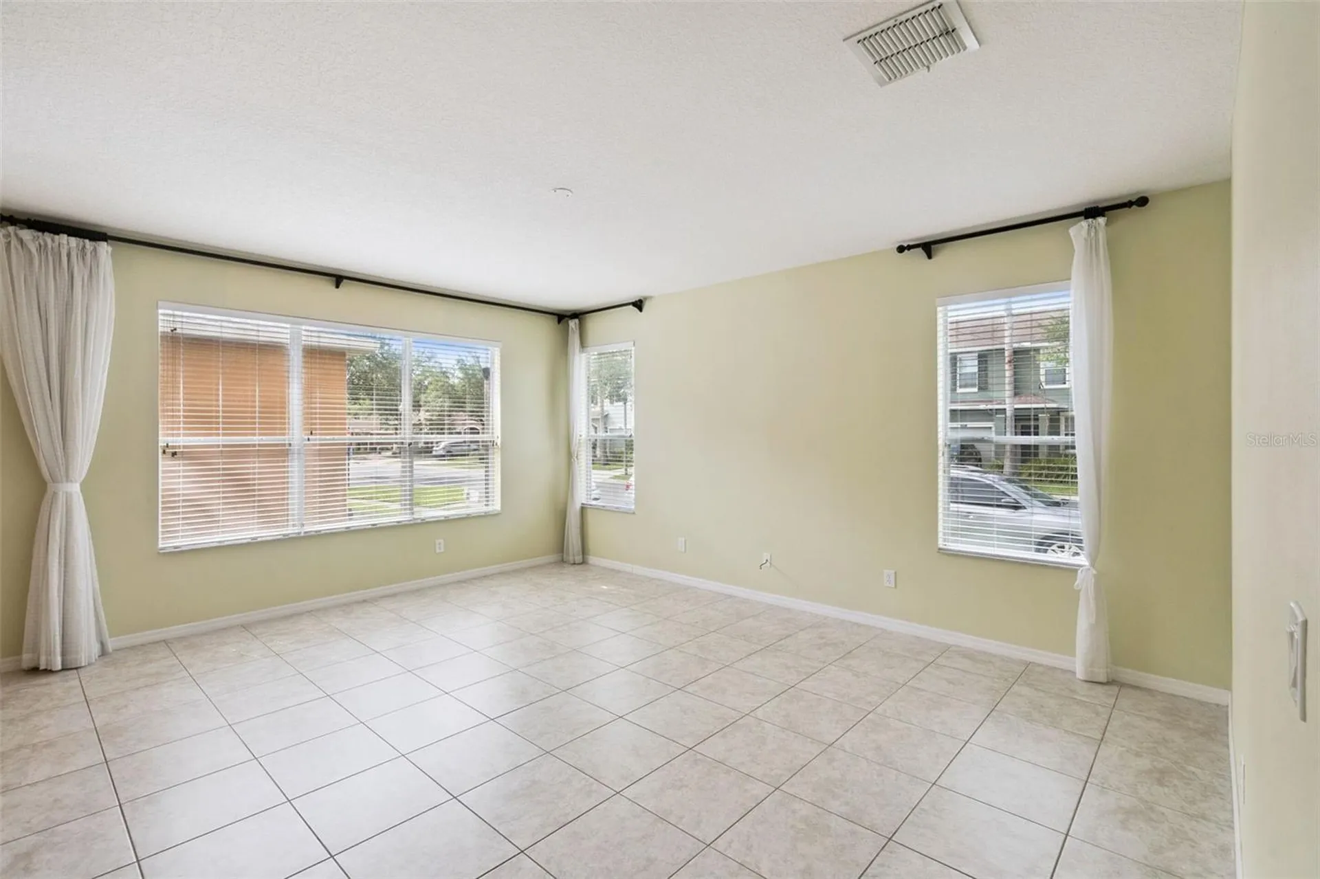 10882 Savannah Landing Circle Orlando FL 32832