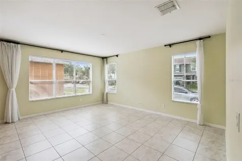 10882 Savannah Landing Circle Orlando FL 32832