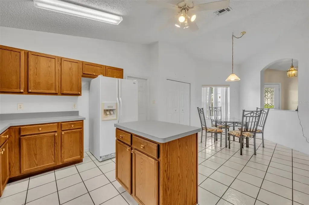 4936 Sawgrass Lake Circle Leesburg FL 34748