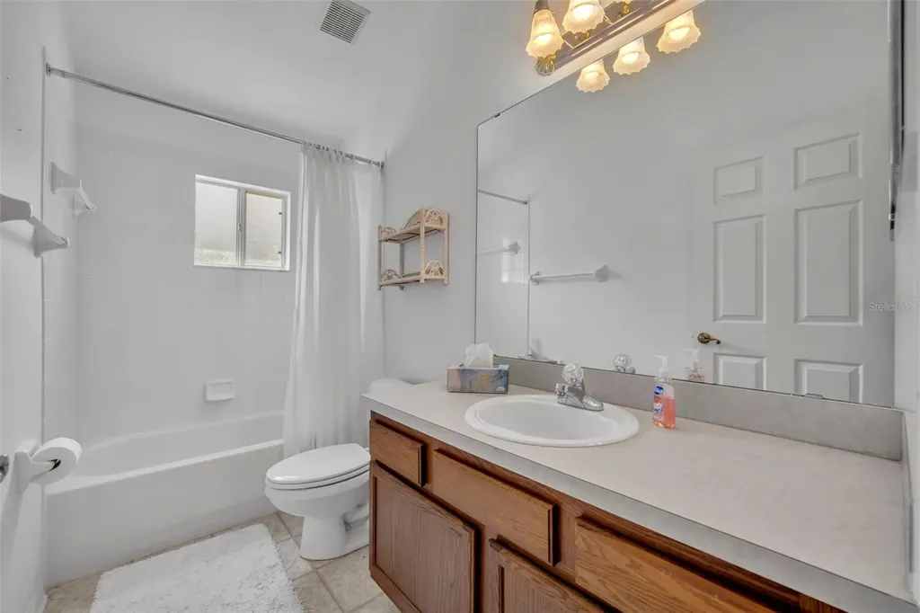 4936 Sawgrass Lake Circle Leesburg FL 34748