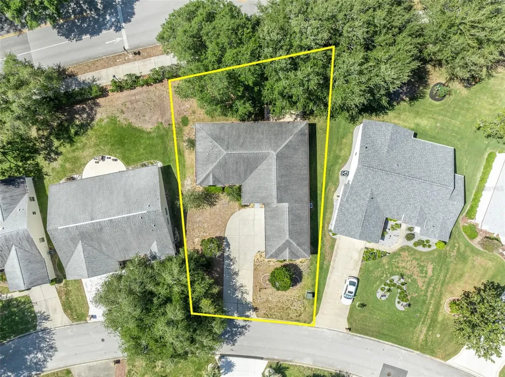 4936 Sawgrass Lake Circle Leesburg FL 34748
