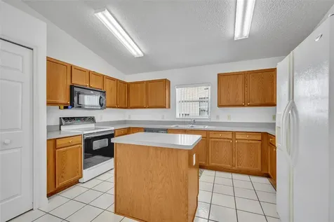 4936 Sawgrass Lake Circle Leesburg FL 34748