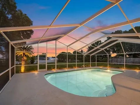4 Grove Court SE Winter Haven FL 33884