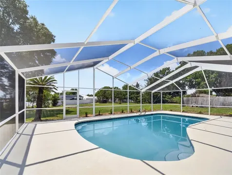 4 Grove Court SE Winter Haven FL 33884