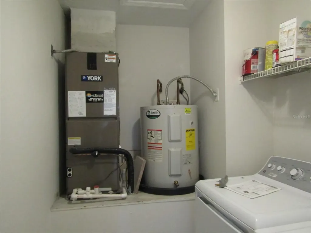 6191 Timberlake Drive Sarasota FL 34243