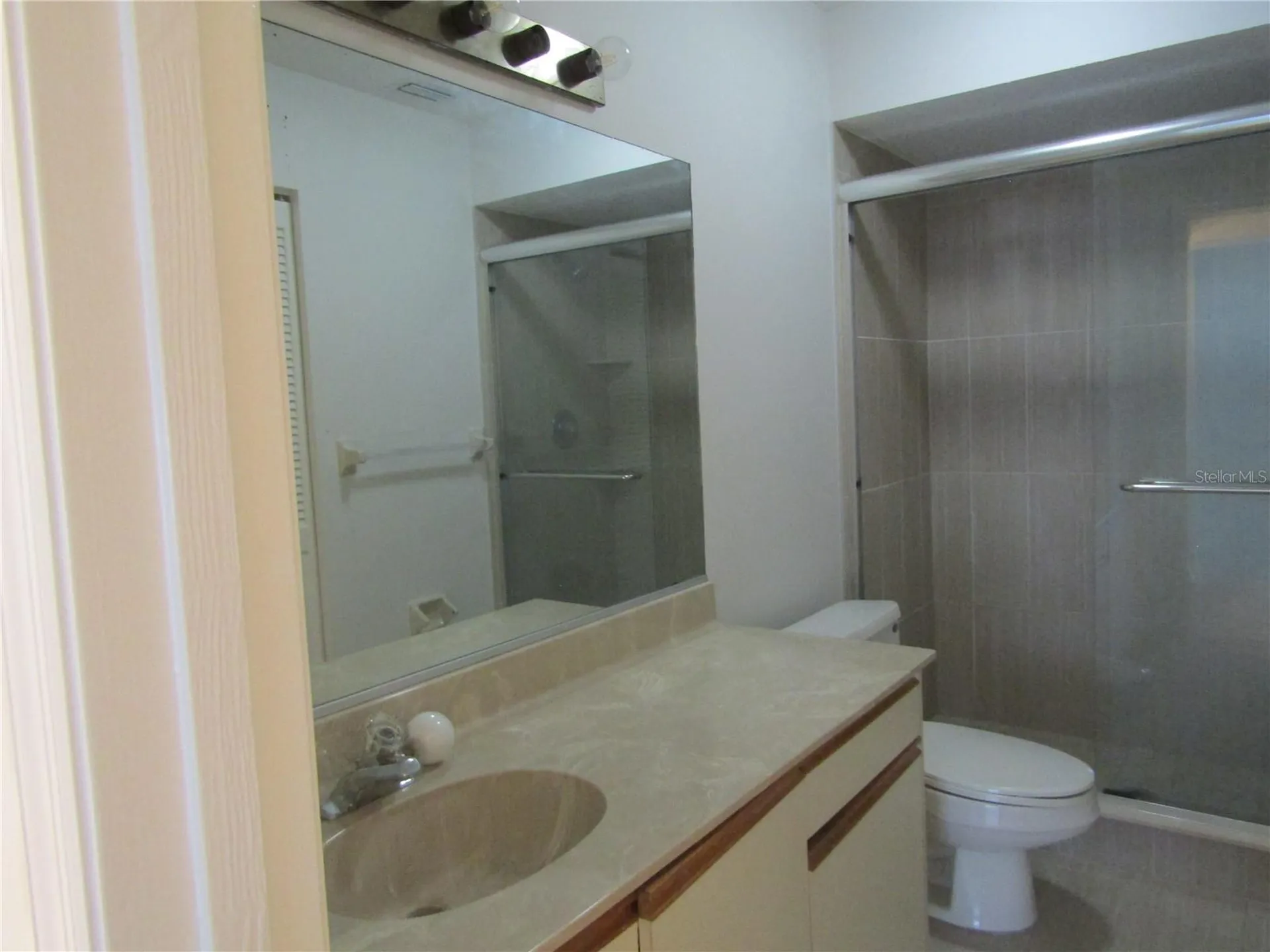 6191 Timberlake Drive Sarasota FL 34243