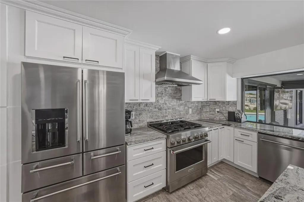4201 37th Street S St Petersburg FL 33711