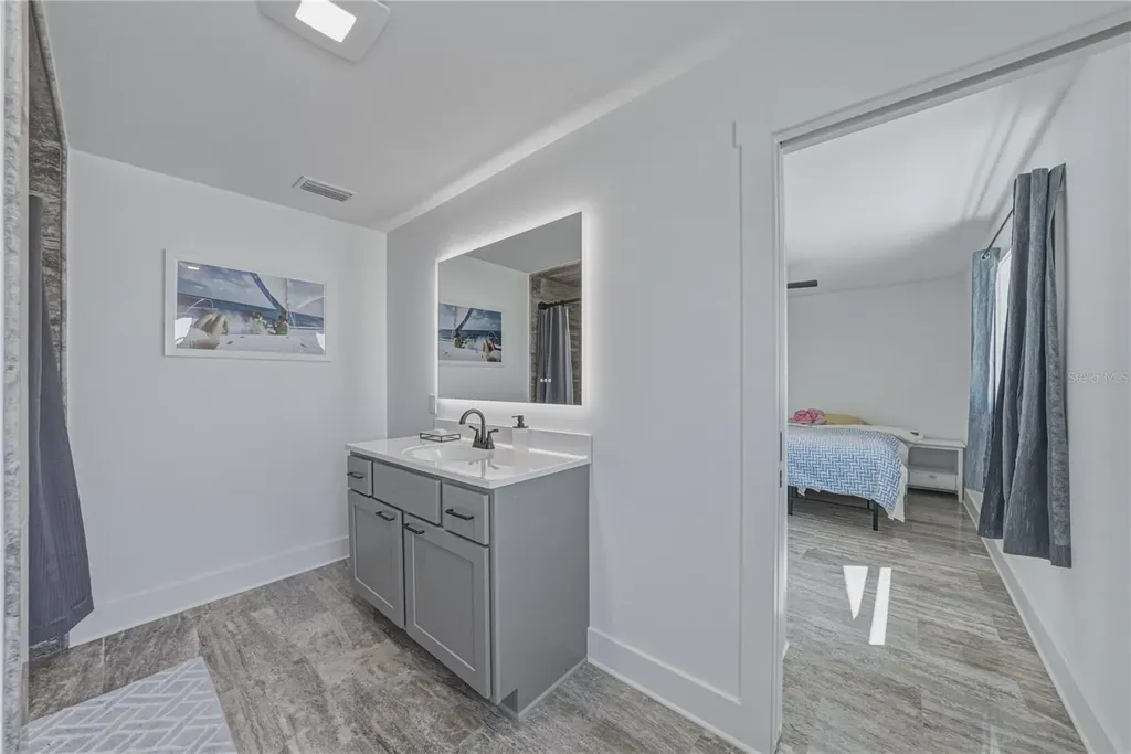 4201 37th Street S St Petersburg FL 33711