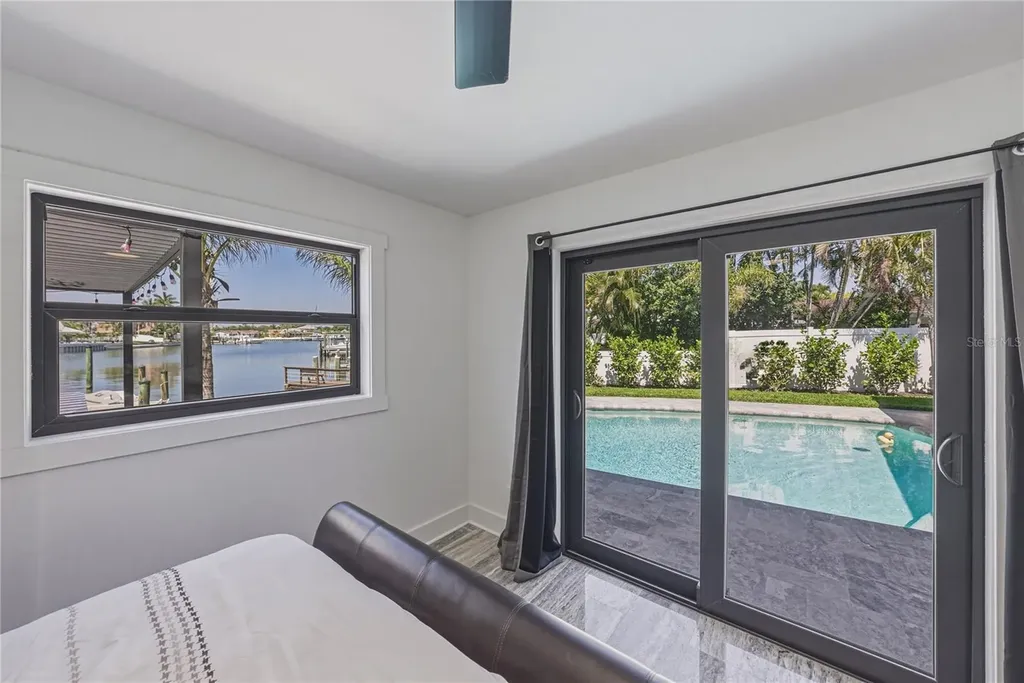 4201 37th Street S St Petersburg FL 33711