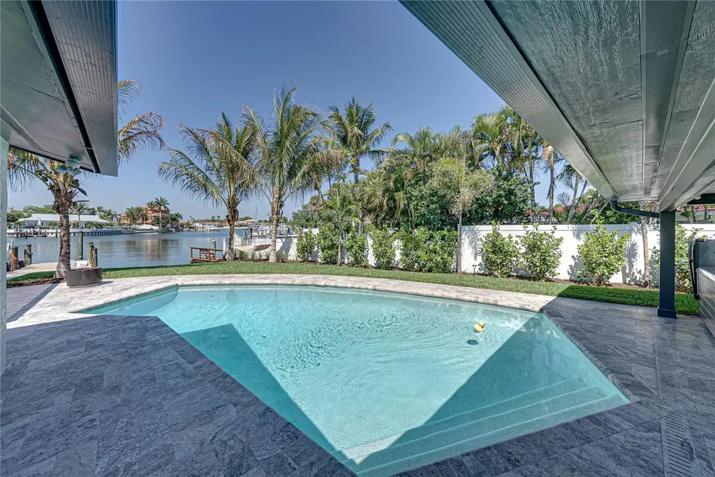 4201 37th Street S St Petersburg FL 33711