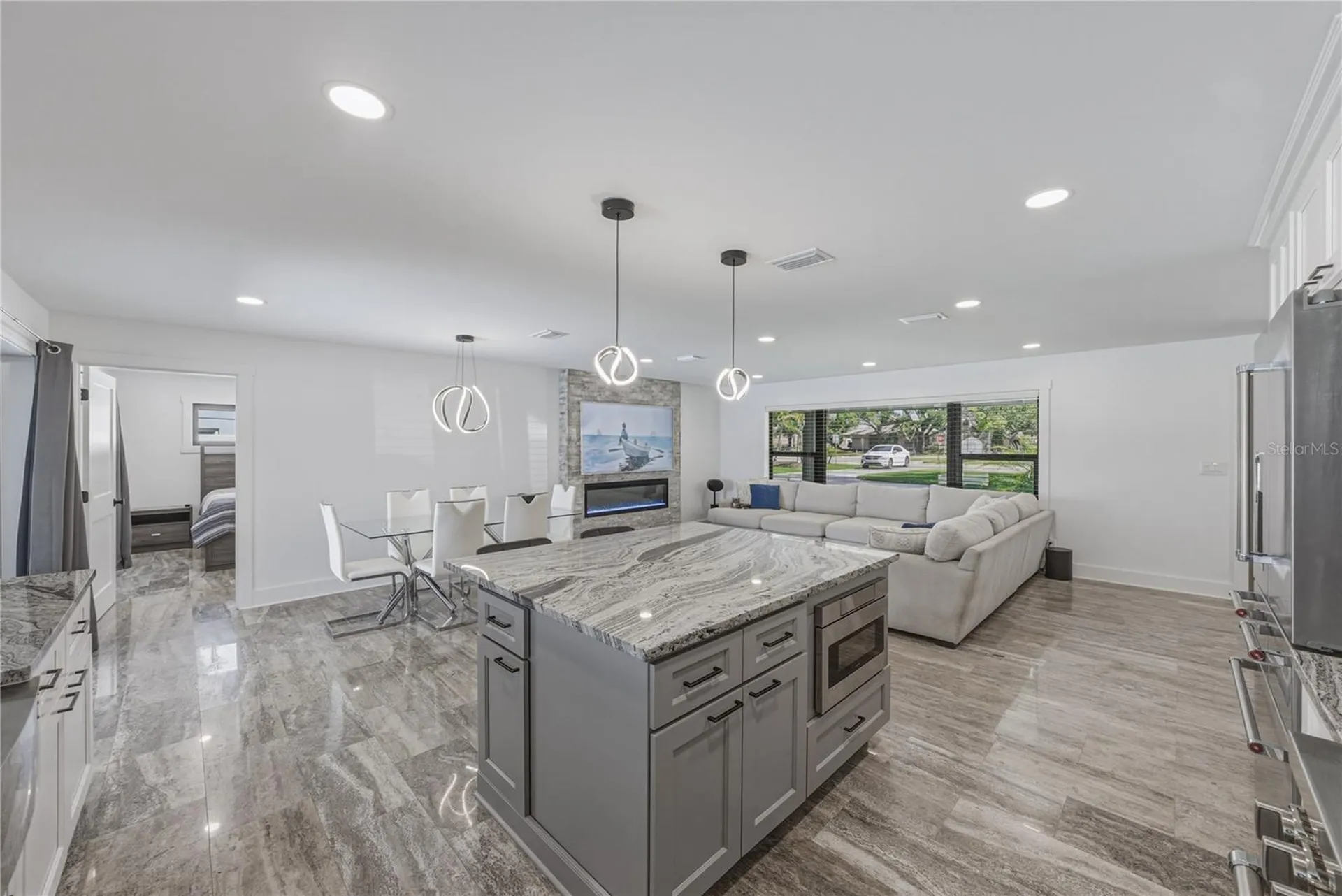4201 37th Street S St Petersburg FL 33711