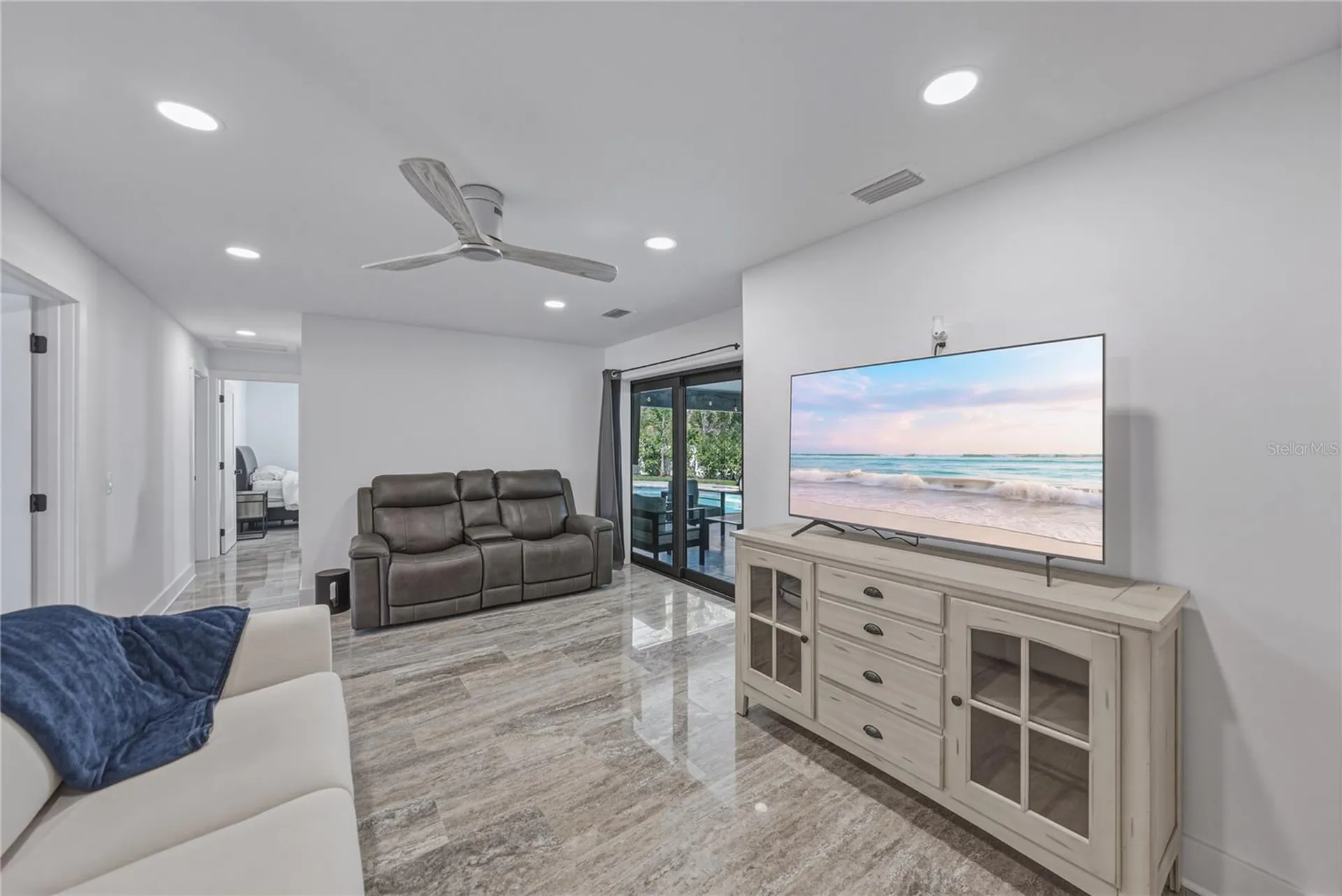 4201 37th Street S St Petersburg FL 33711