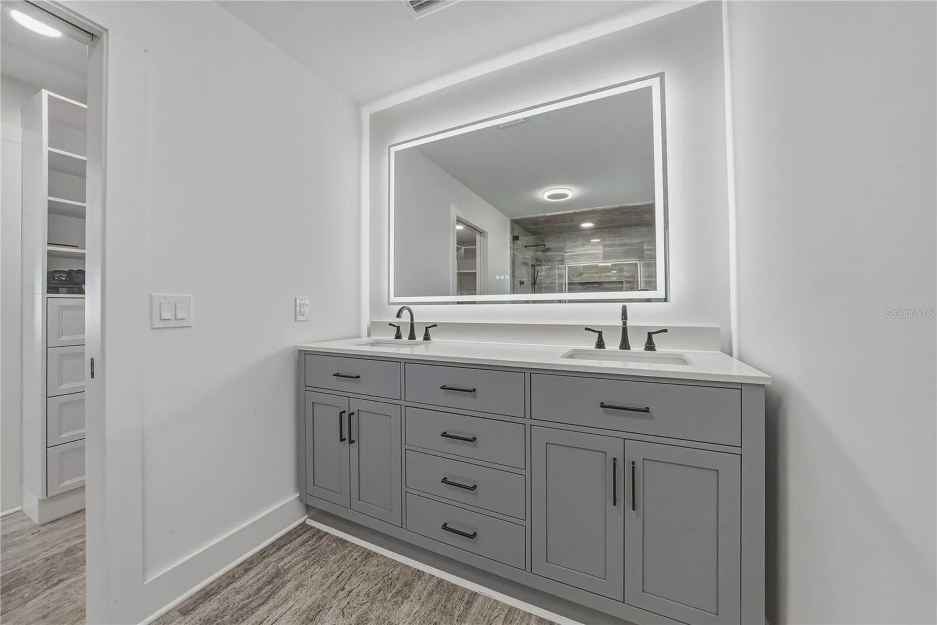 4201 37th Street S St Petersburg FL 33711