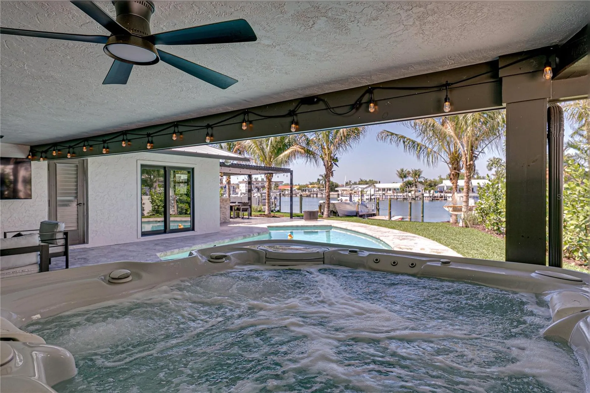 4201 37th Street S St Petersburg FL 33711