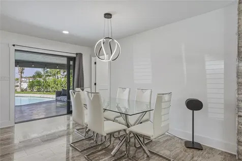 4201 37th Street S St Petersburg FL 33711