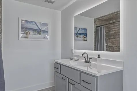 4201 37th Street S St Petersburg FL 33711