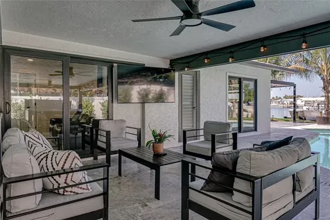 4201 37th Street S St Petersburg FL 33711