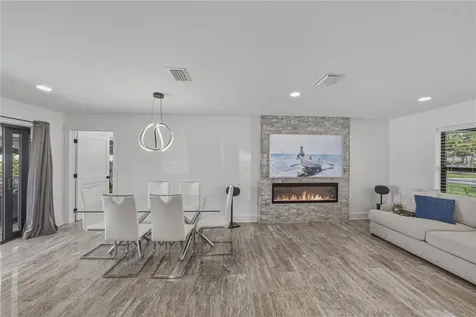 4201 37th Street S St Petersburg FL 33711