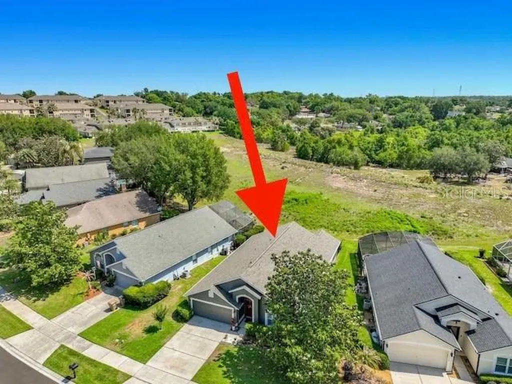 13256 Whisper Bay Drive Clermont FL 34711
