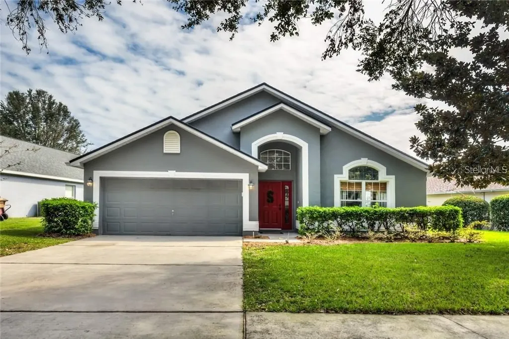 13256 Whisper Bay Drive Clermont FL 34711