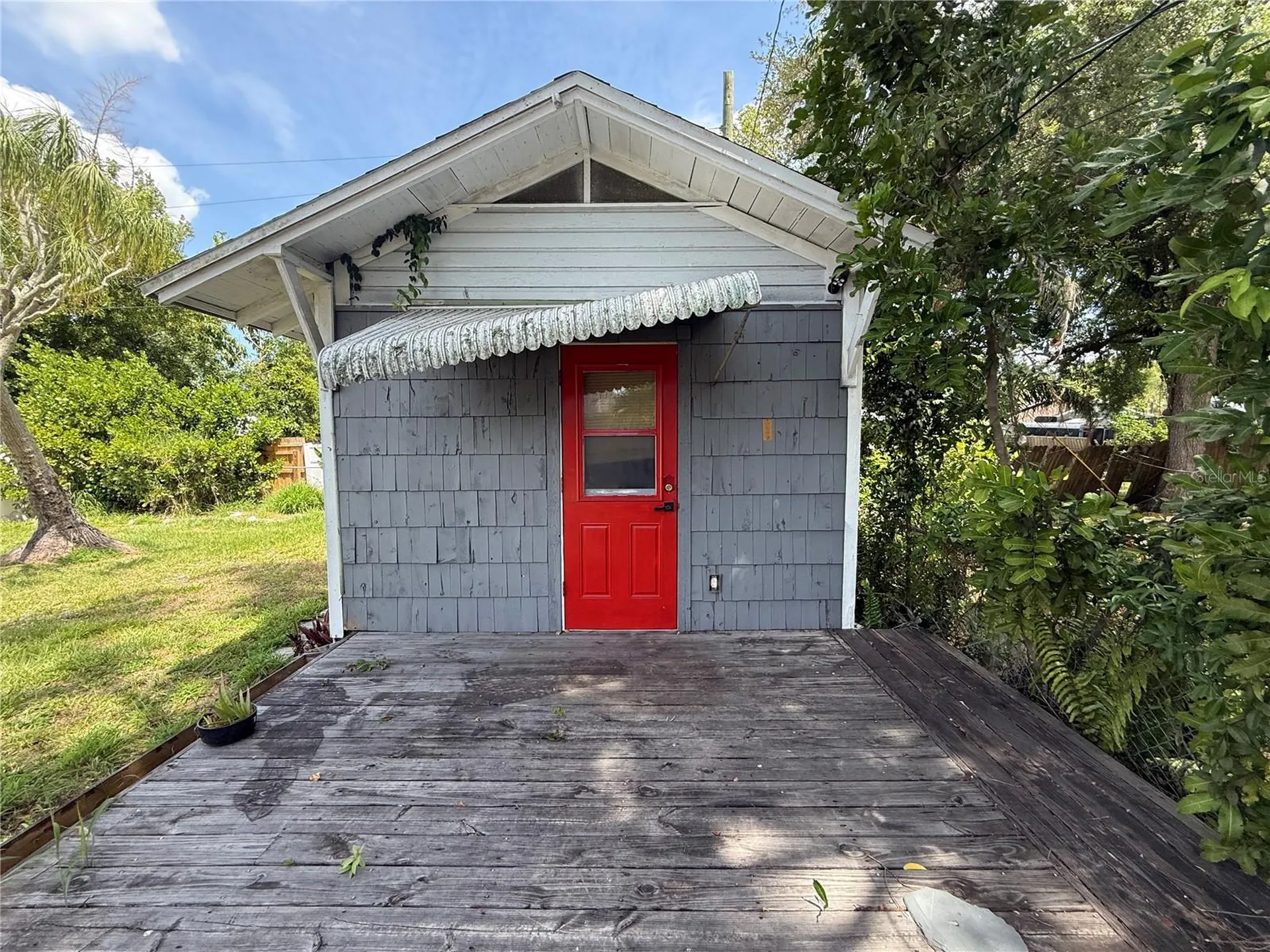 2722 9th Avenue W Bradenton FL 34205