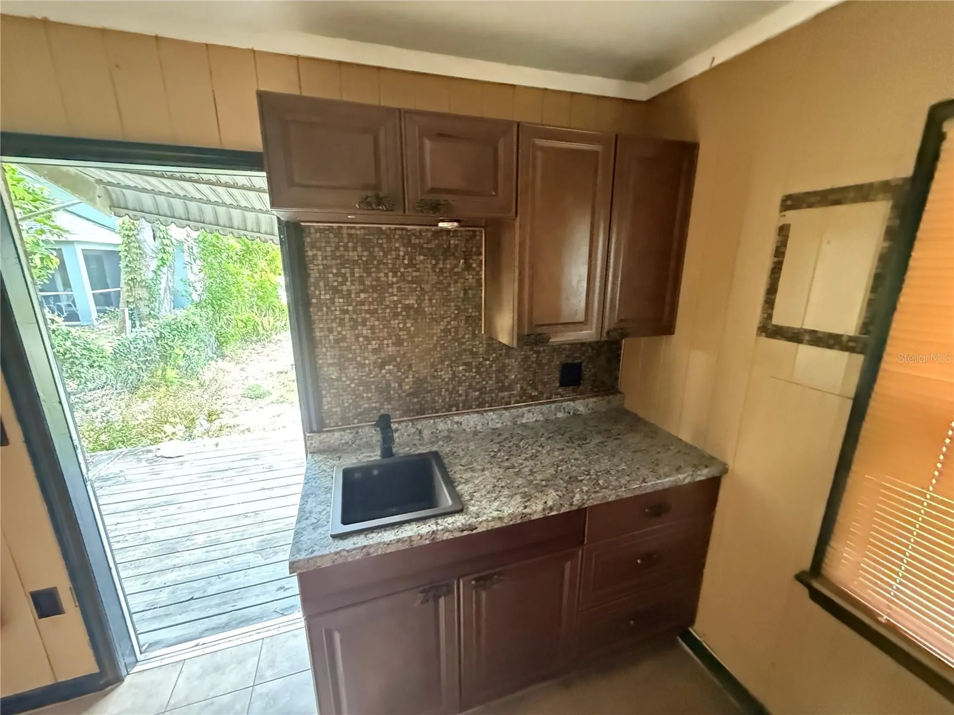 2722 9th Avenue W Bradenton FL 34205