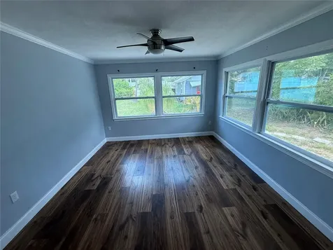 2722 9th Avenue W Bradenton FL 34205