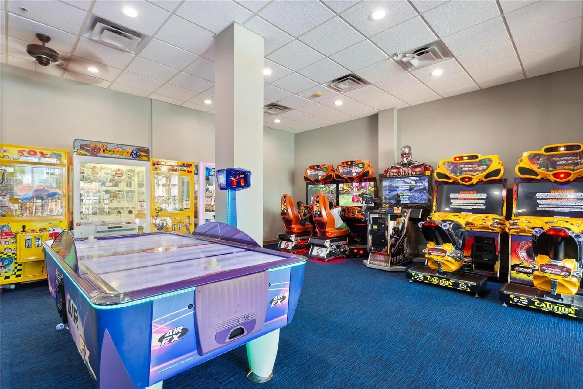 12544 Floridays Resort Drive Orlando FL 32821
