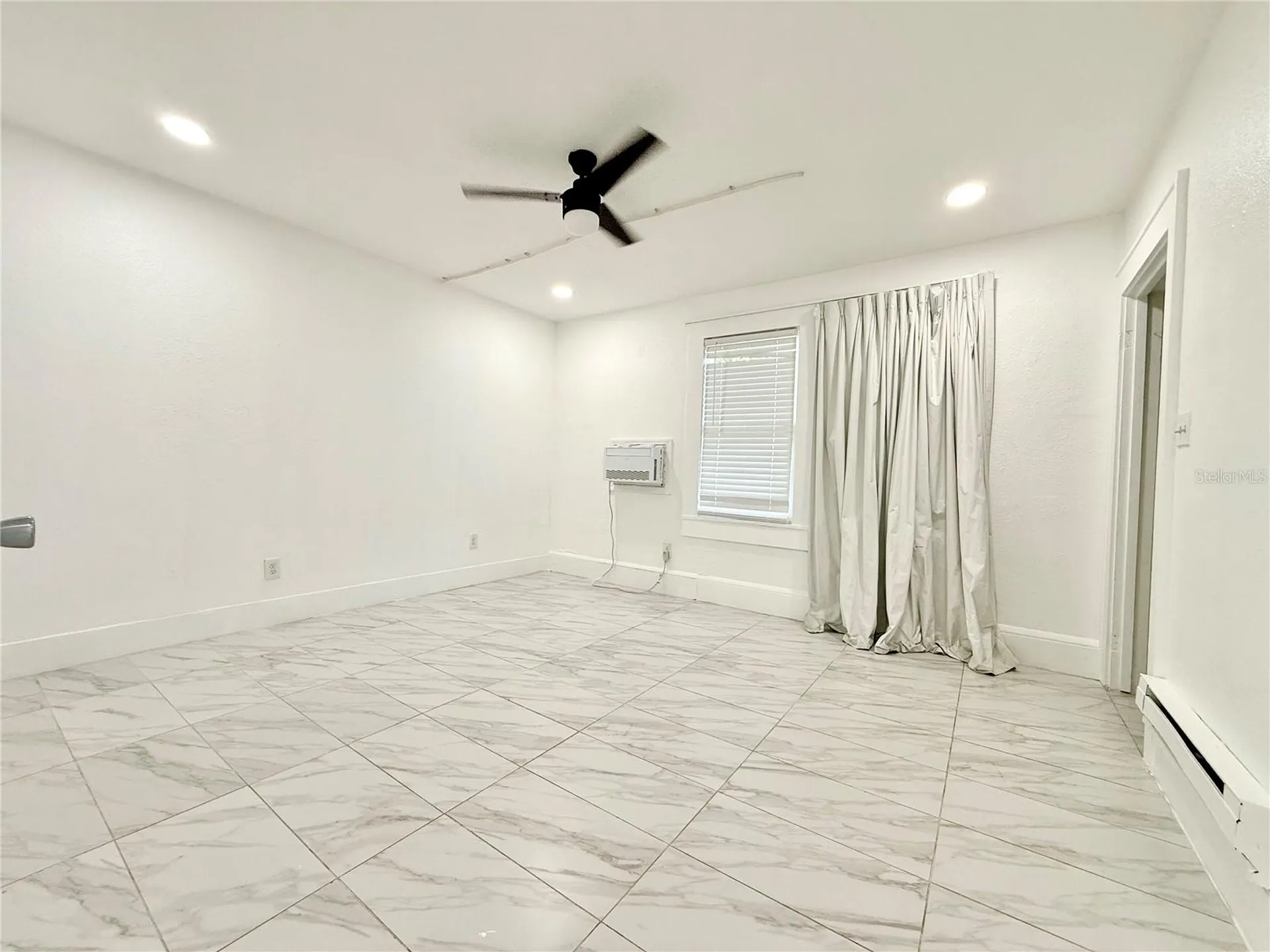 507 N Ridgewood Drive Daytona Beach FL 32114