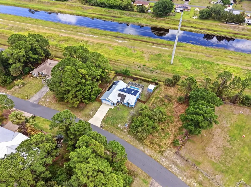 1270 Seeley Circle NW Palm Bay FL 32907