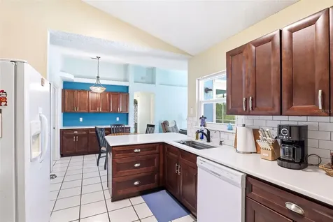 1270 Seeley Circle NW Palm Bay FL 32907
