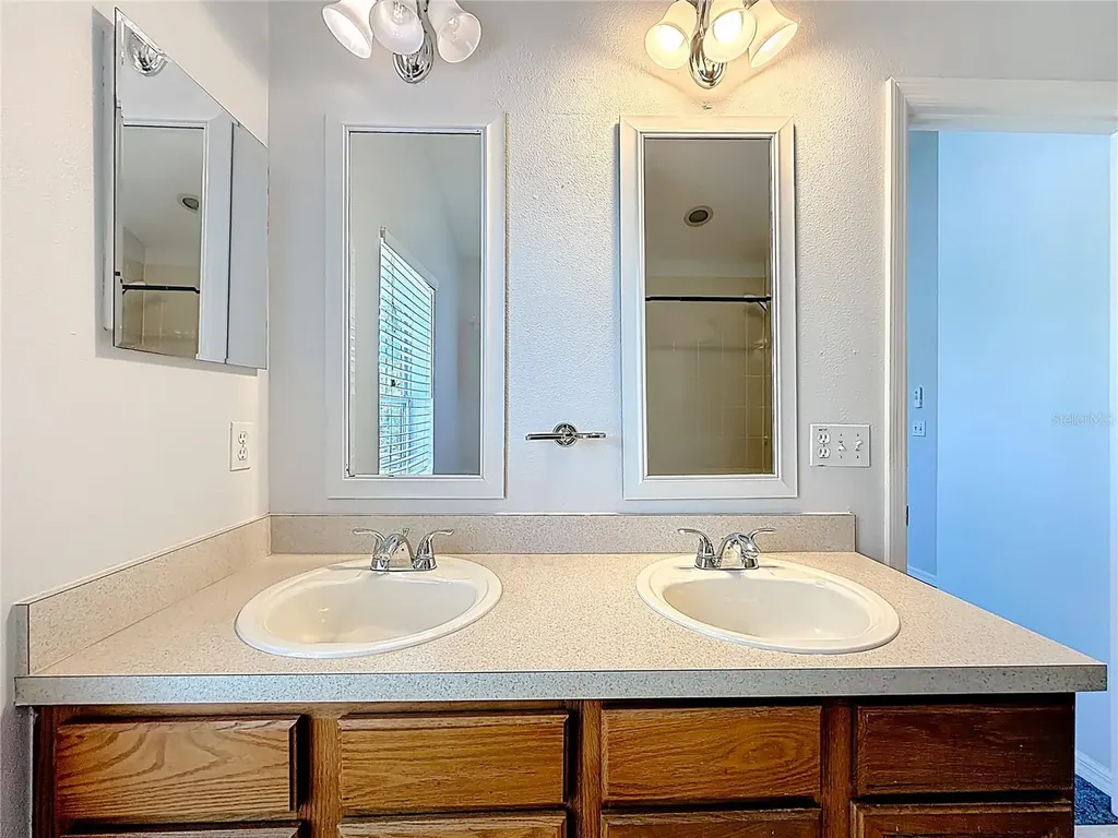 6279 S Chickasaw Trail Orlando FL 32829