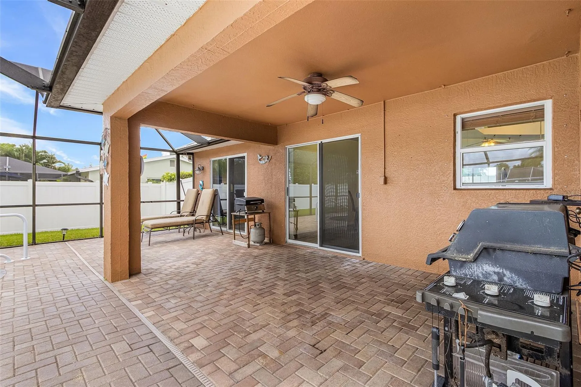 1215 SE 27th Street Cape Coral FL 33904