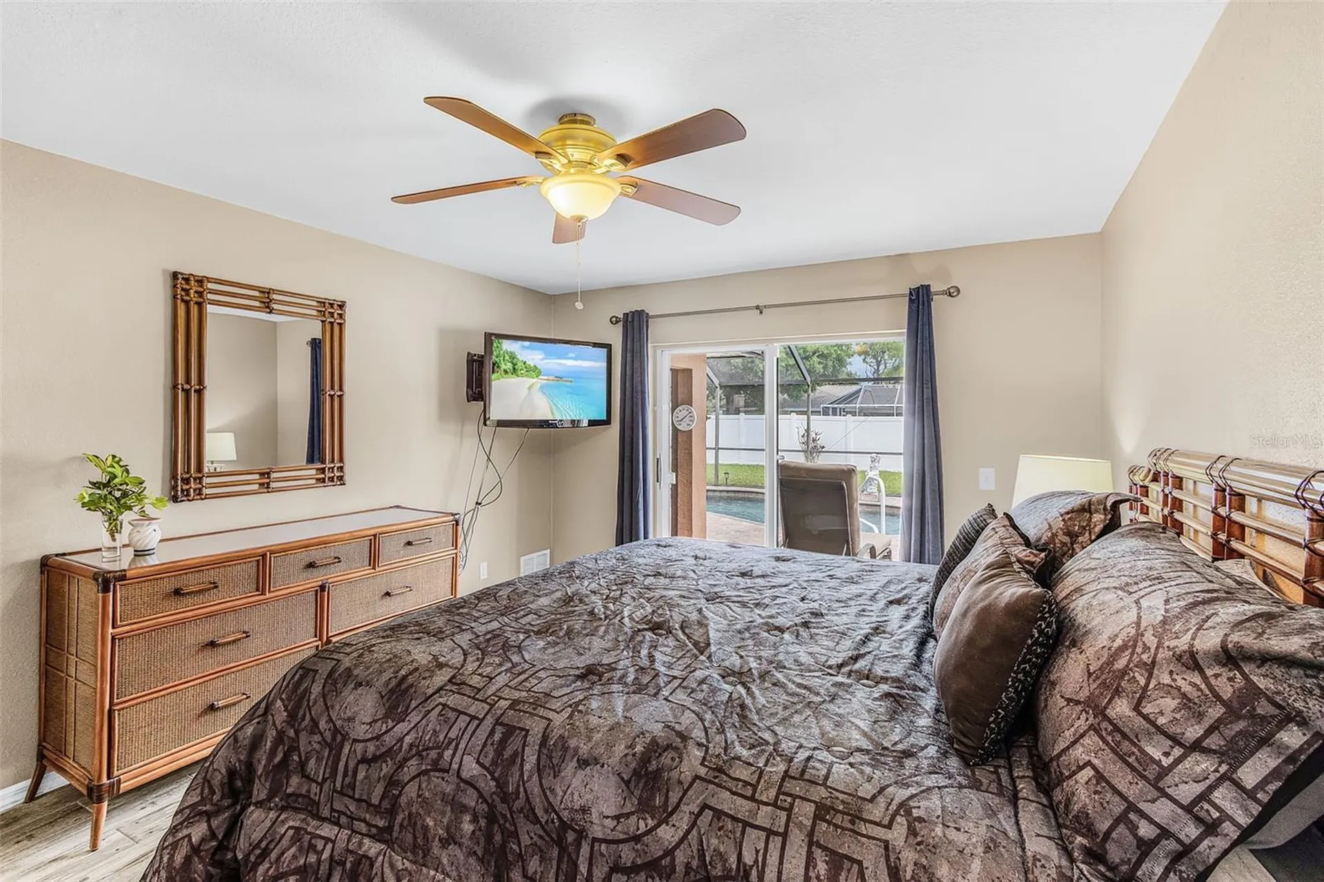 1215 SE 27th Street Cape Coral FL 33904