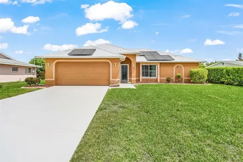 1215 SE 27th Street Cape Coral FL 33904
