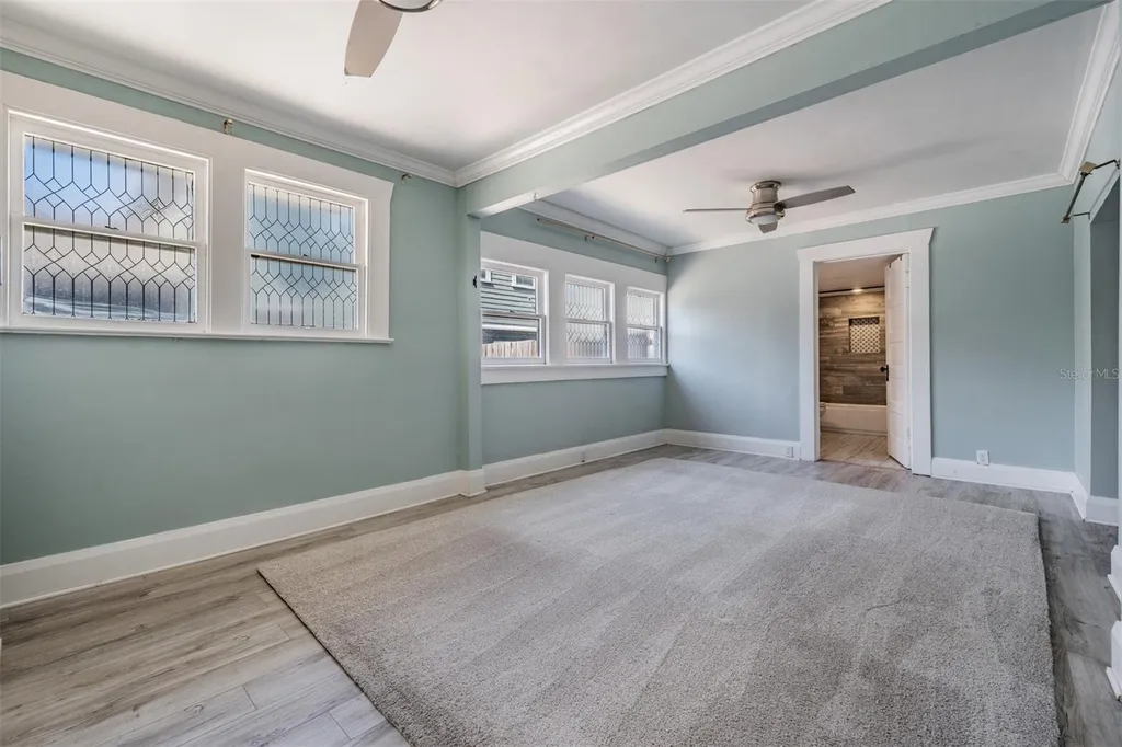 4109 N Seminole Avenue Tampa FL 33603