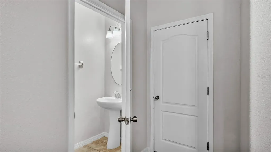 2622 Lantern Hill Avenue Brandon FL 33511