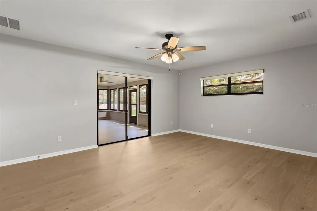 925 Red Dandy Drive Orlando FL 32818
