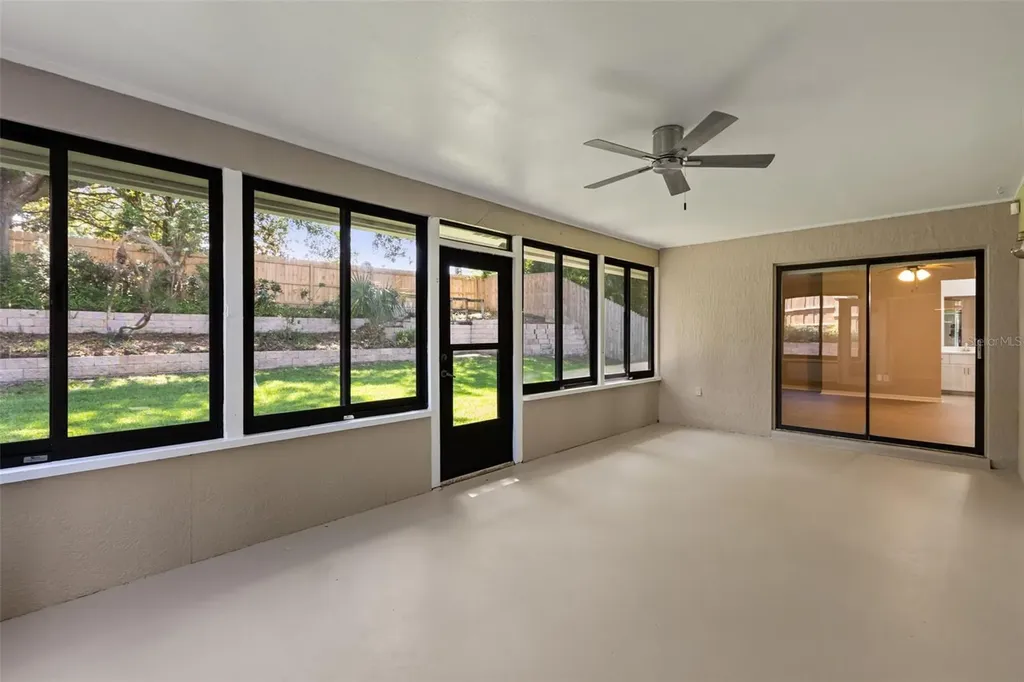 925 Red Dandy Drive Orlando FL 32818