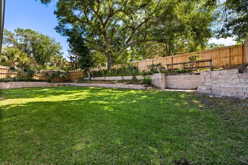 925 Red Dandy Drive Orlando FL 32818
