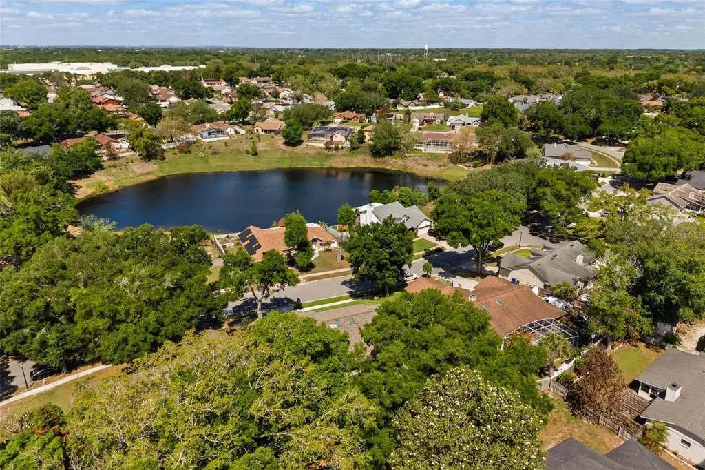 925 Red Dandy Drive Orlando FL 32818