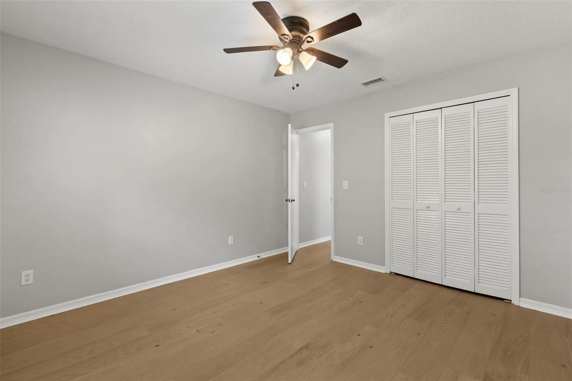 925 Red Dandy Drive Orlando FL 32818