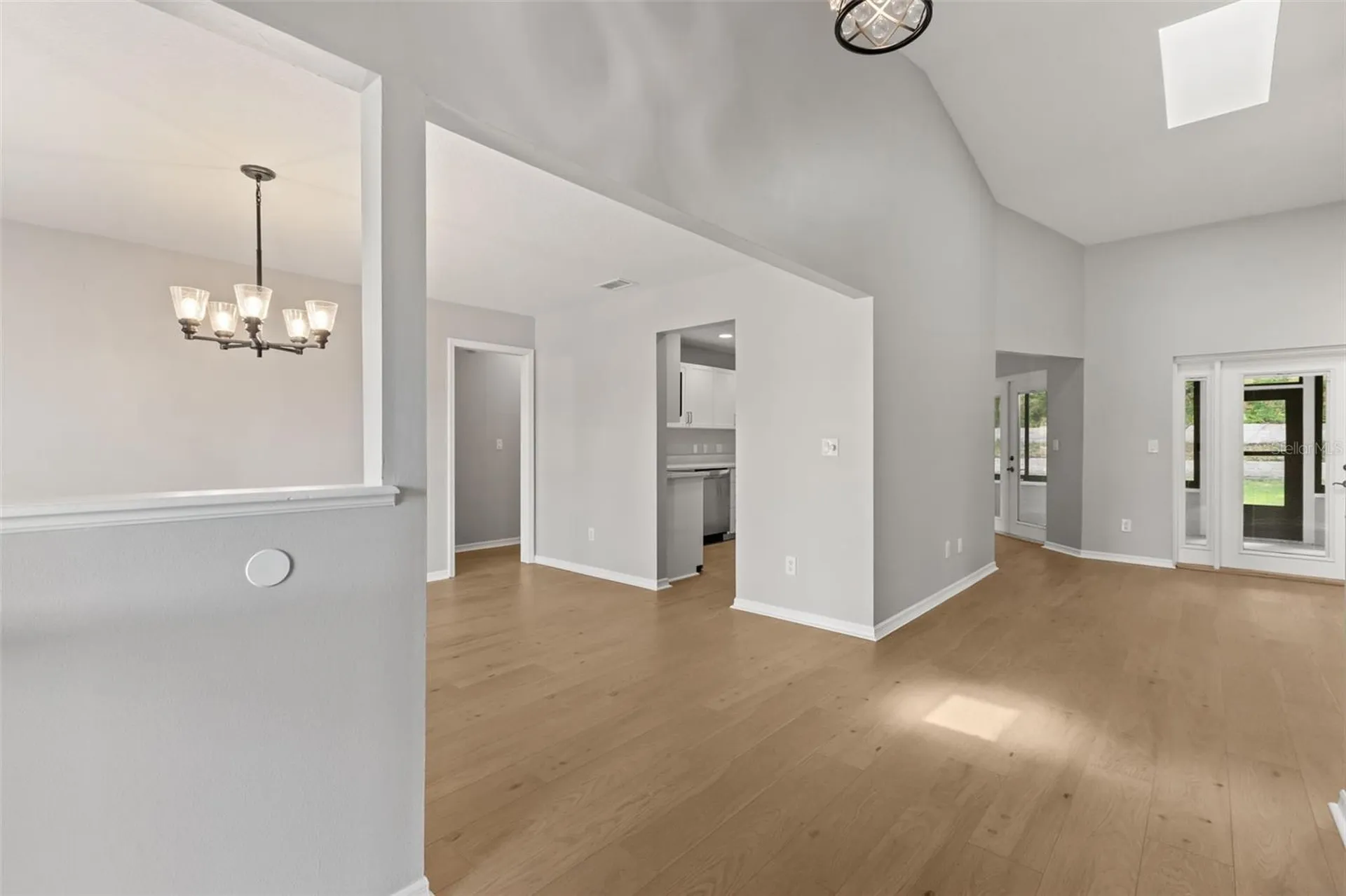 925 Red Dandy Drive Orlando FL 32818