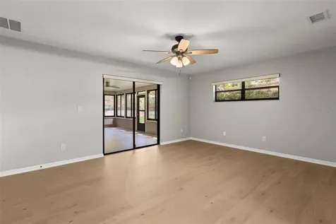 925 Red Dandy Drive Orlando FL 32818
