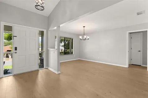 925 Red Dandy Drive Orlando FL 32818