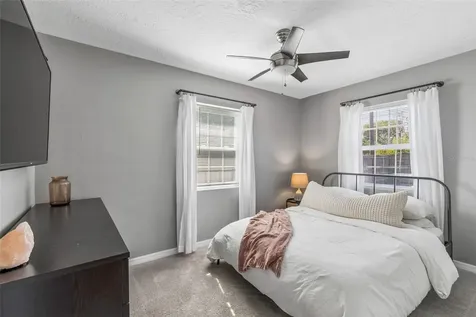 4100 W Tyson Avenue Tampa FL 33611