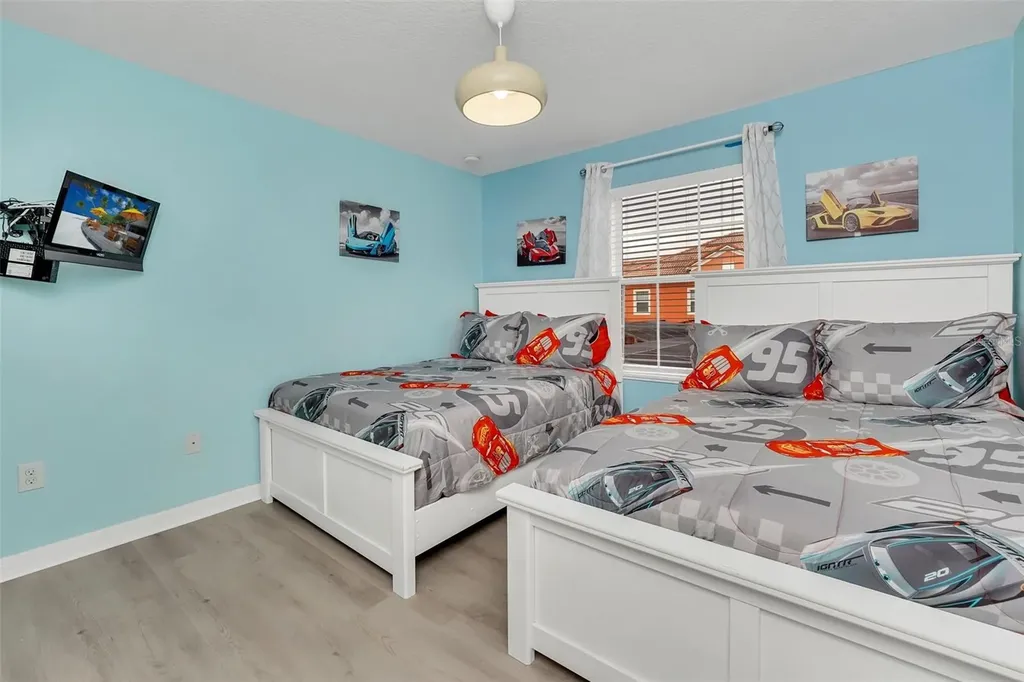 8958 Cat Palm Road Kissimmee FL 34747