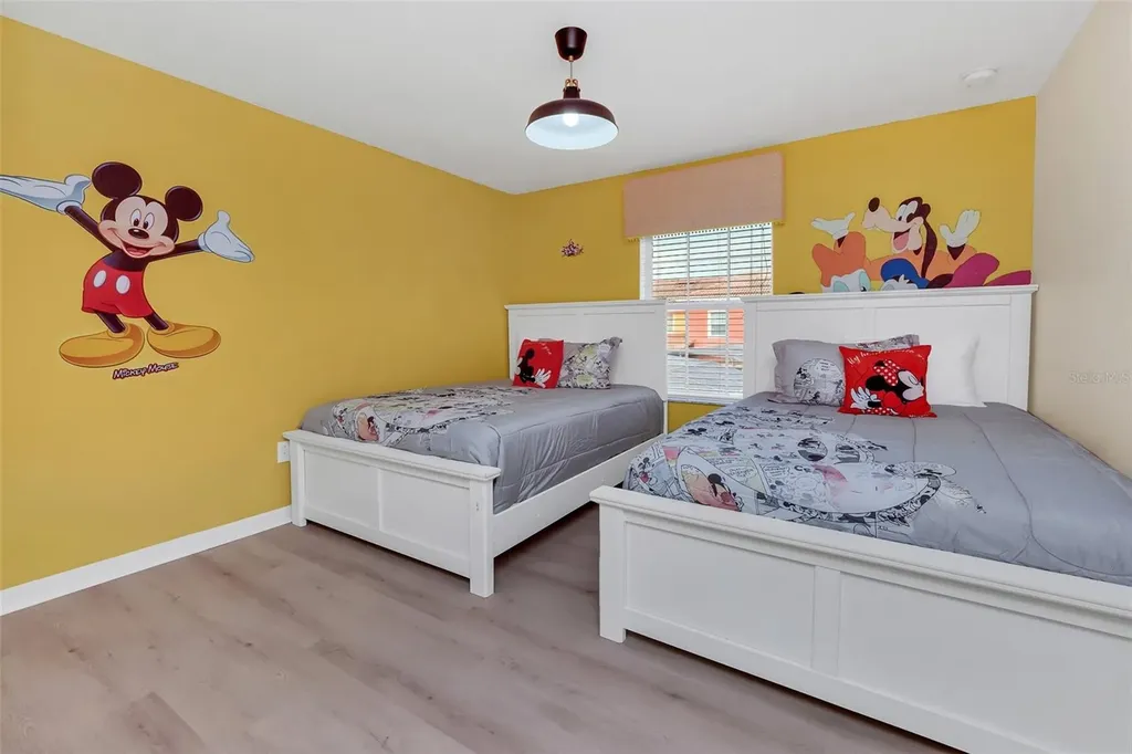 8958 Cat Palm Road Kissimmee FL 34747